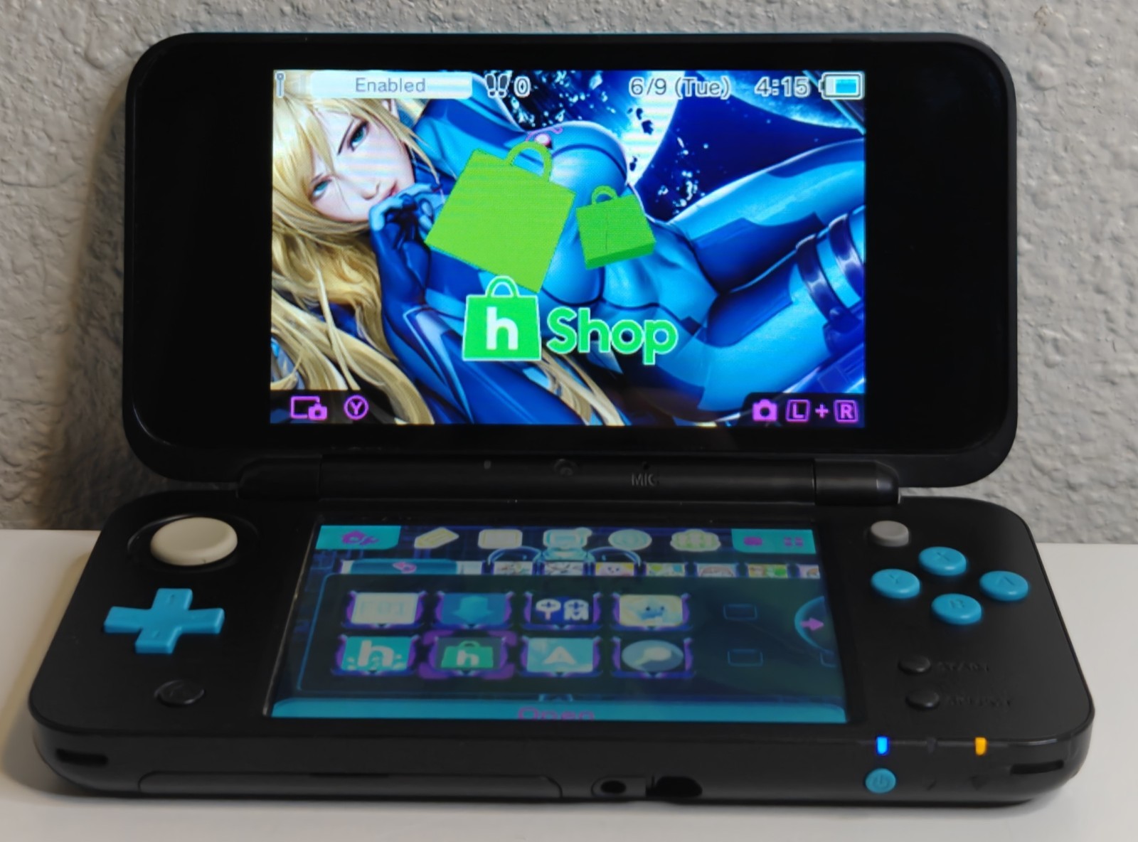 New Nintendo 2DS XL Turquoise/Black W/ Charger & Stylus; Loaded With Games