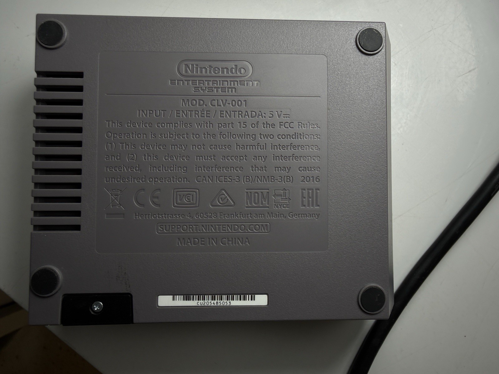 Nintendo NES Classic Edition Mini Console CLV-001 Gray HDMI w 2 Controllers