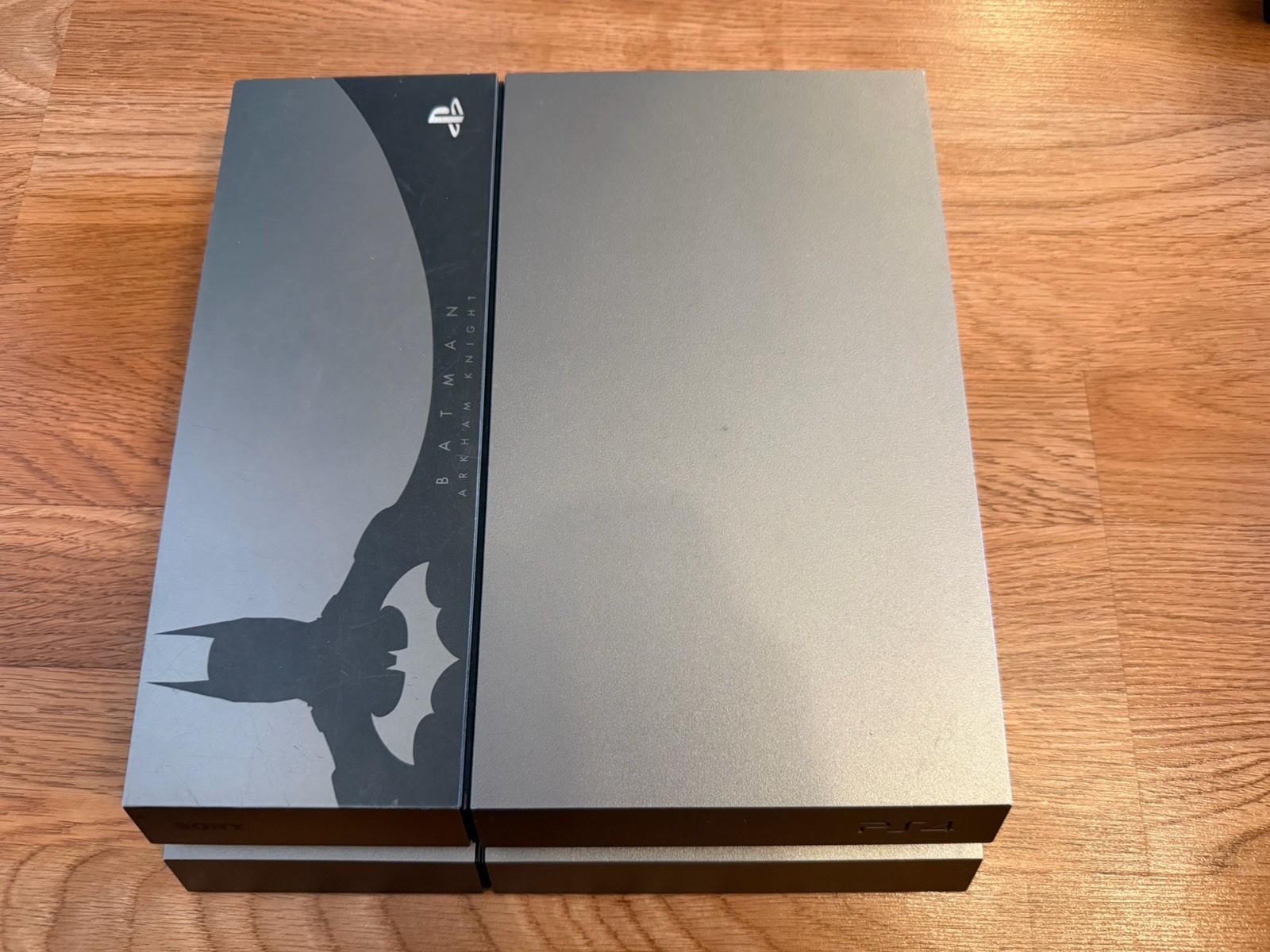 Sony Playstation 4 PS4 Batman Arkham Knight Limited Edition 500GB Console