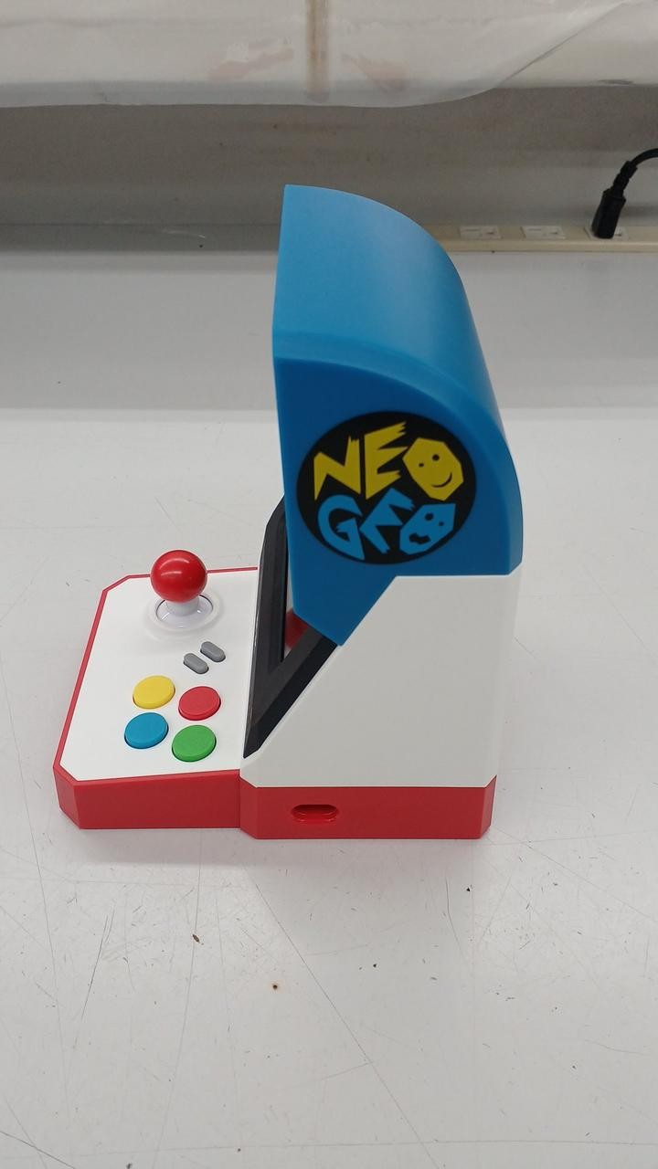 SNK FM1J2X1800 NEOGEO mini