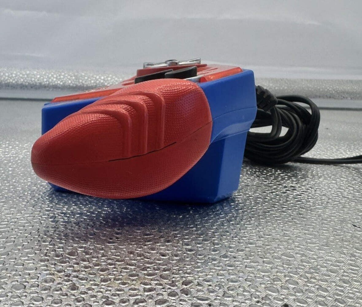 2006 JAKKS PACIFIC PLUG AND PLAY TV GAMES SUPERMAN 5 IN 1 In Good Condition 6581