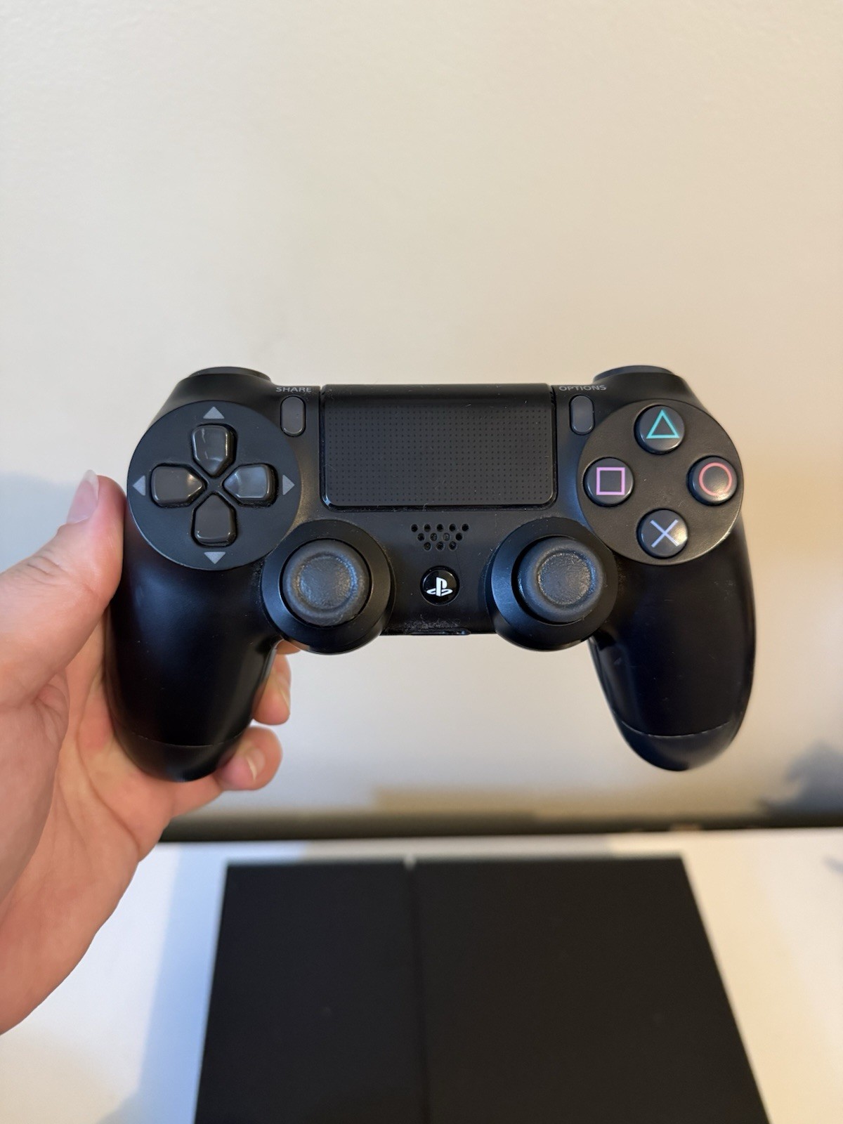 Sony PlayStation 4 500GB Game Console CUH-1215A Black W/ 2 Controllers Tested