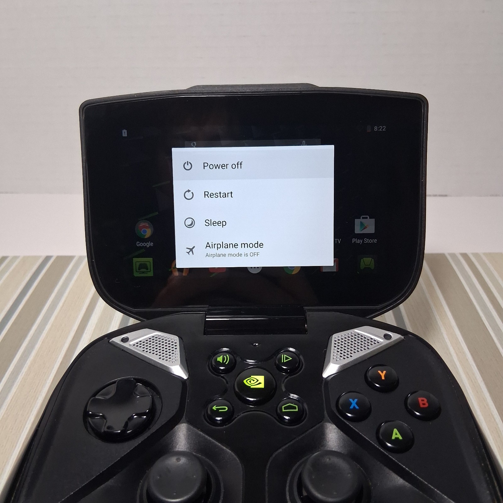 Nvidia Shield Portable Handheld Console P2450 16GB Black + 64GB MicroSD – Tested