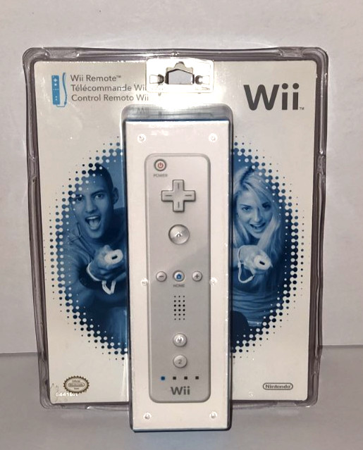 Nintendo Wii White RVL-001 w/ Wii Sports + Extra Remote + Sports Pack- BRAND NEW