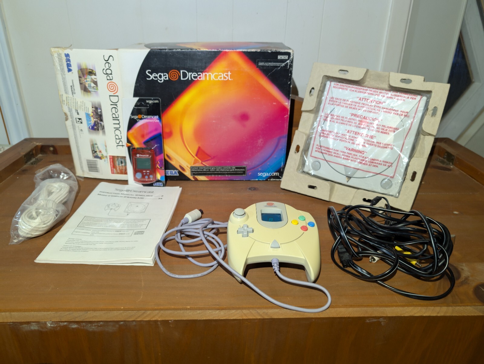 SEGA Dreamcast Launch Edition Home Console – White