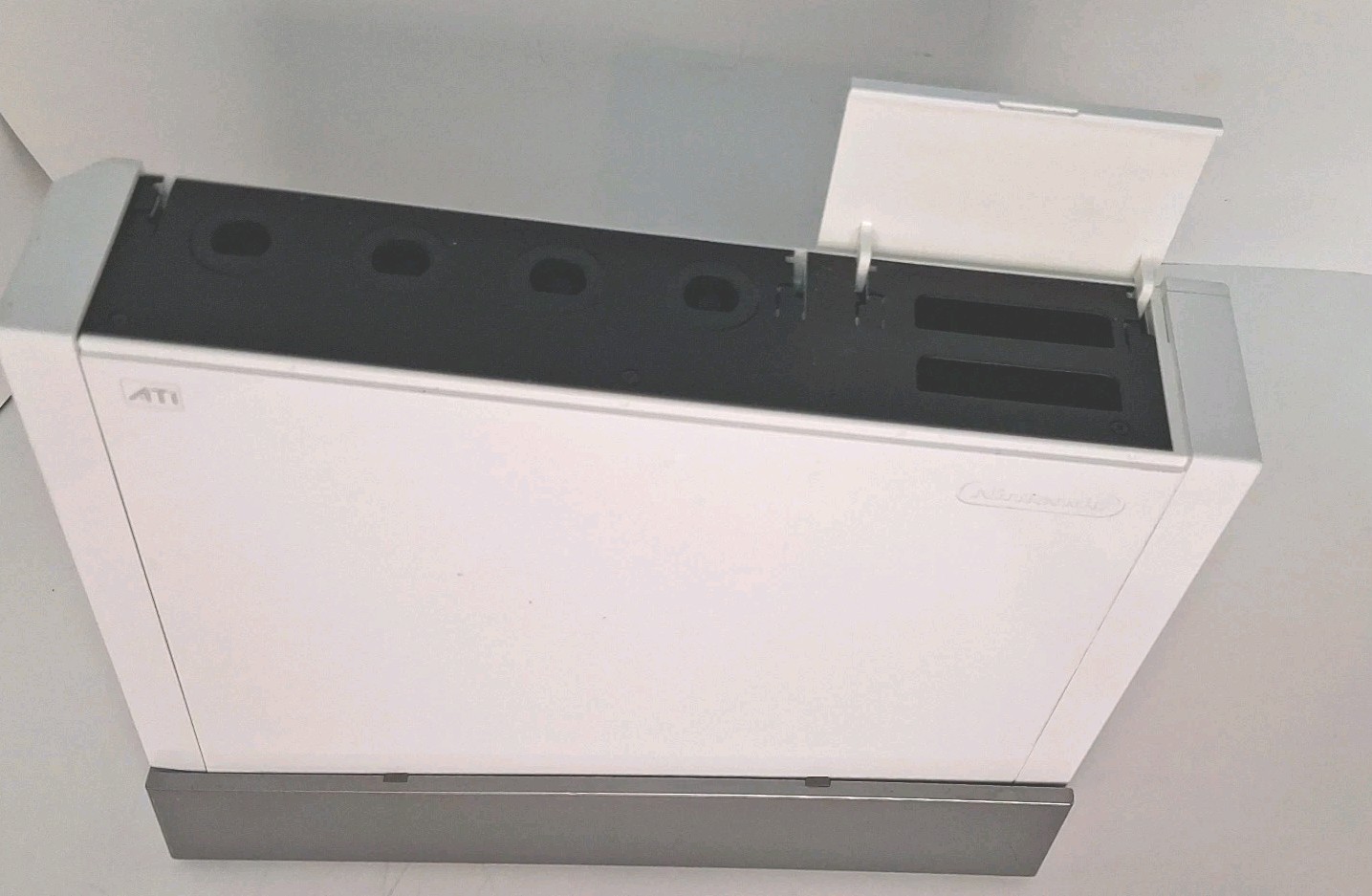 Nintendo Wii RVL-001 (USA) White Console, 2 Games And More….