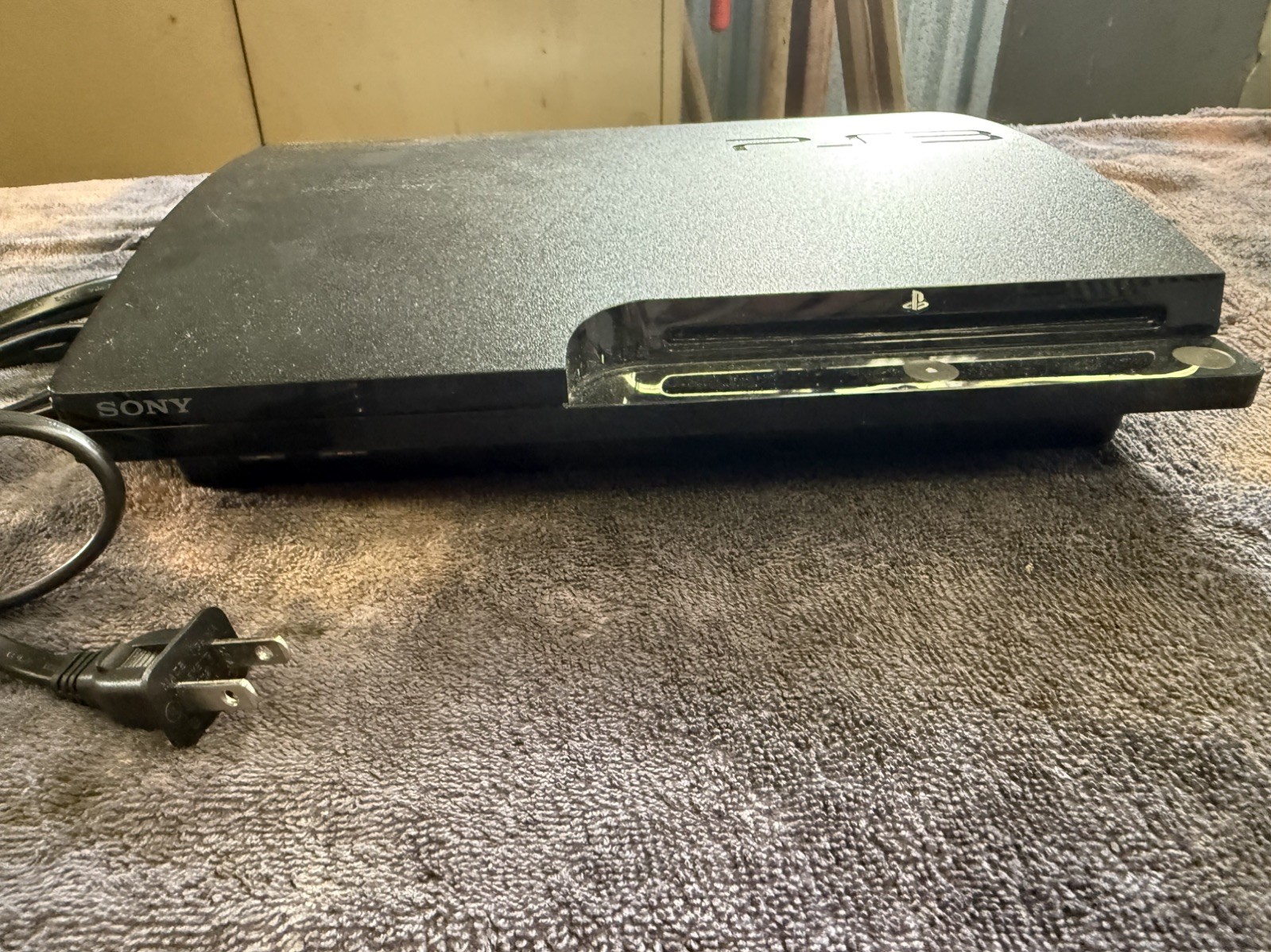Sony PlayStation 3 Slim 320gb Console – Black