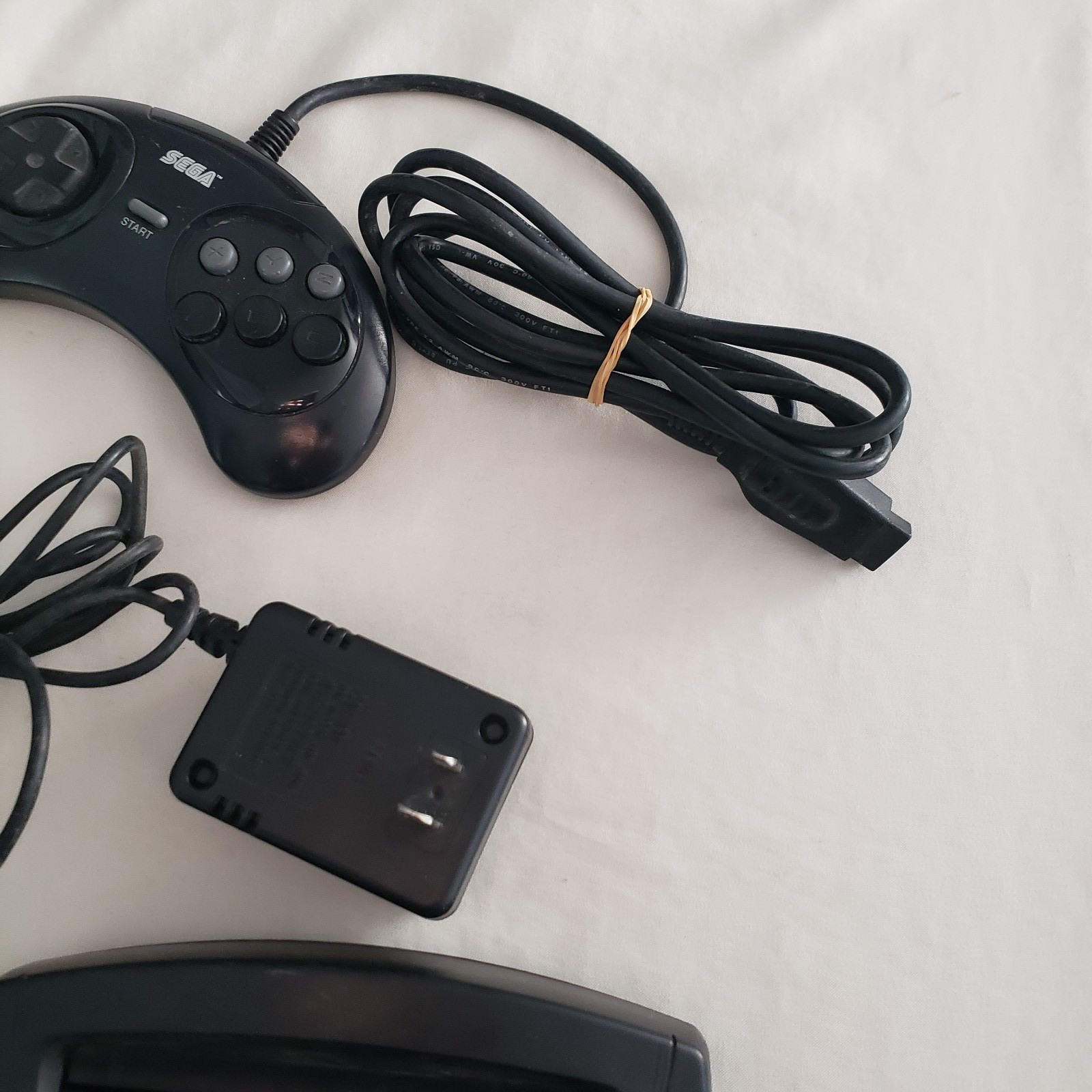 Sega Genesis Model 3 Console – Tested / Works / Wires / Controller / NO GAMES