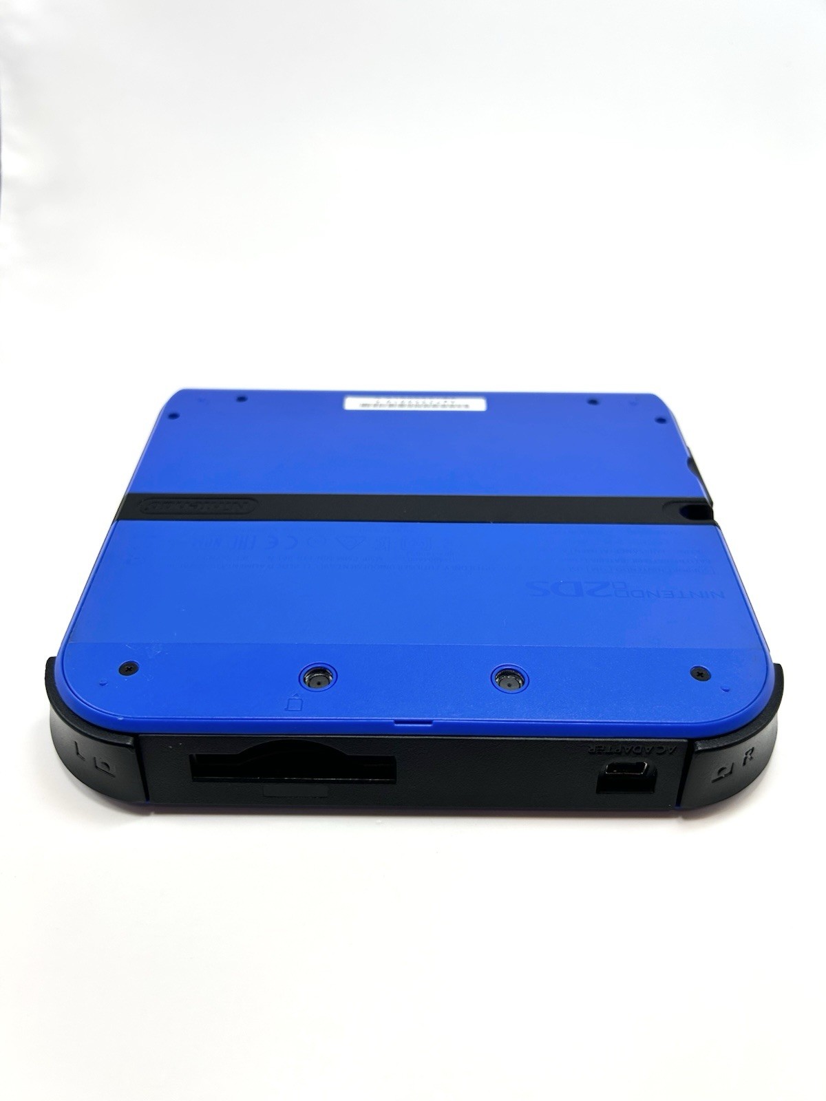 Nintendo 2DS Handheld Game Console FTR-001 Electric Blue – With charger