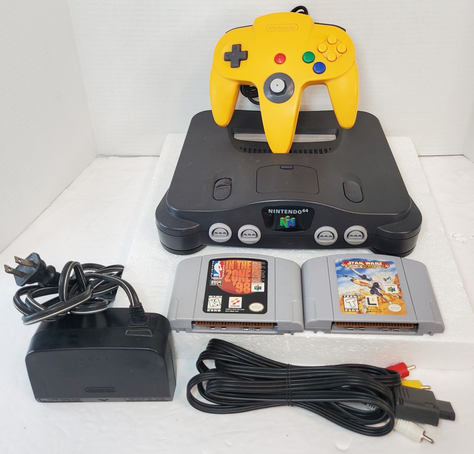 Nintendo 64 N64 NUS-001(USA) with OEM Accessories & 2 Games TESTED ✅