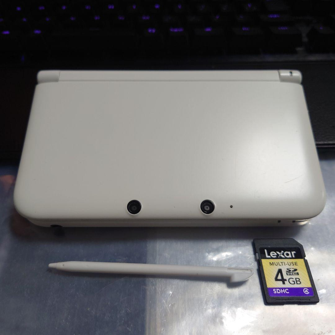Nintendo 3DS LL XL White Console System Japan NTSC-J New Stick AC Adapter 0103