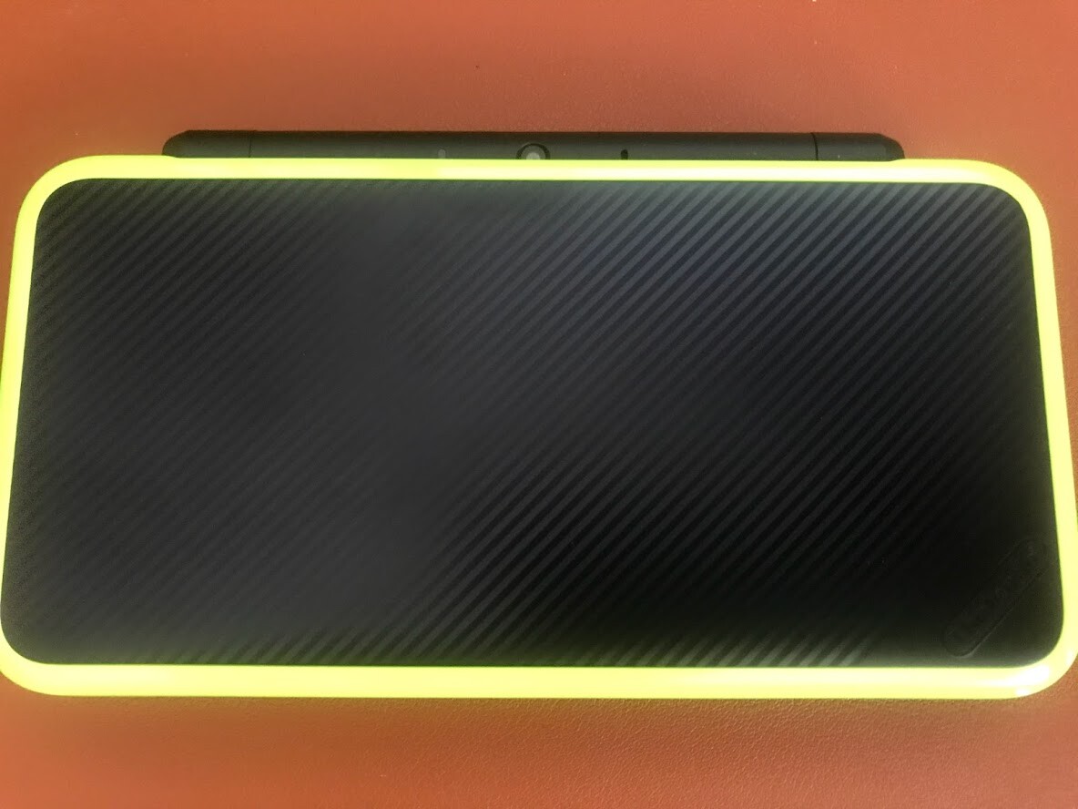 Nintendo 2DS LL (XL) Black x Lime Console From Japan used