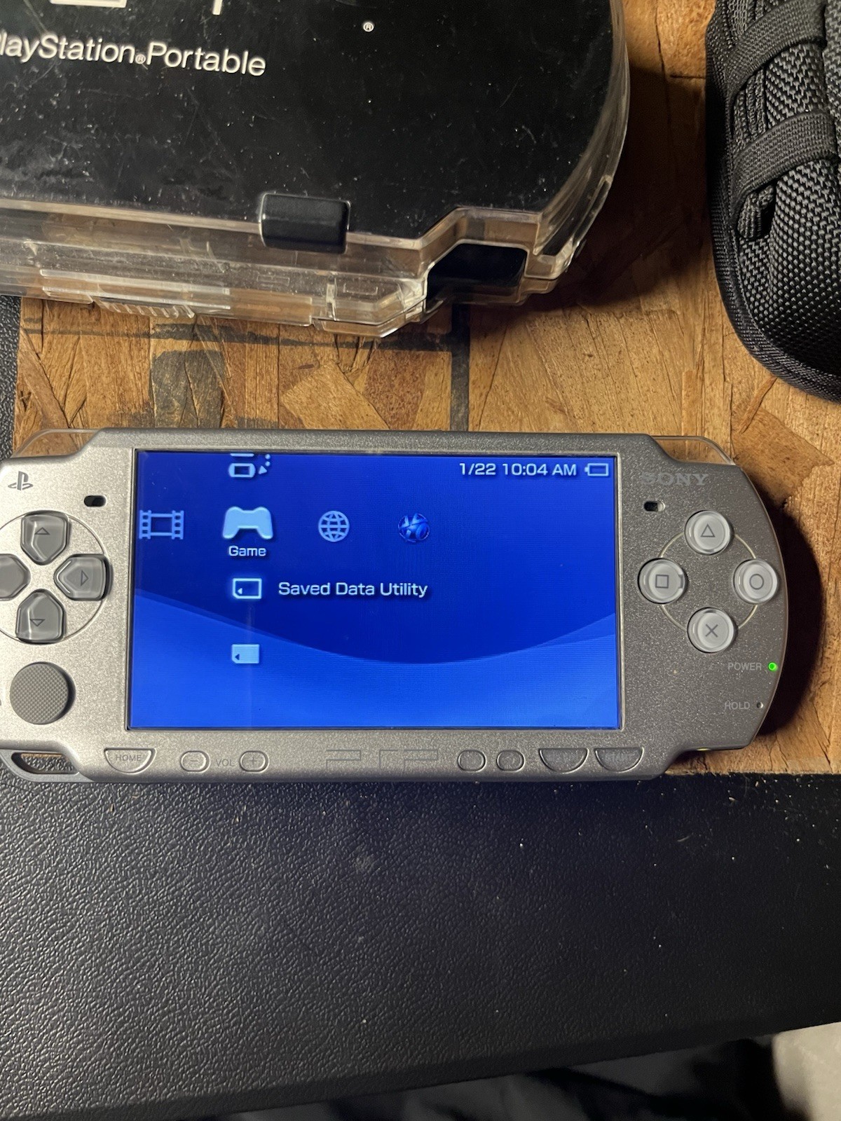 Sony PSP 2000 Silver Console Bundle OEM Charger Memory Card Cases Tested