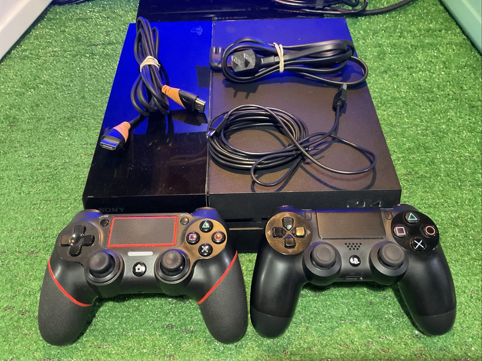 Sony PlayStation 4 CUH-1001A 500GB PS4 Console, 2 Controllers, Cables Tested 👍
