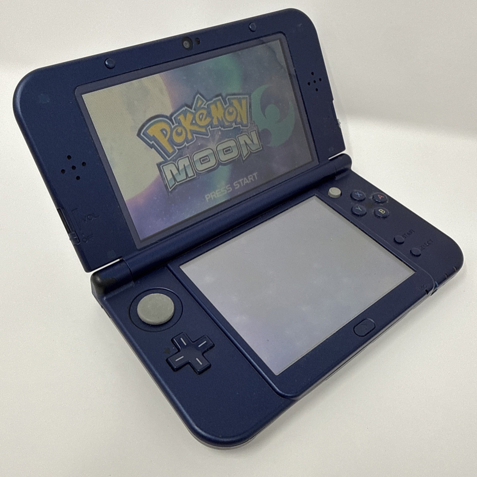 New Nintendo 3DS XL Galaxy Edition Handheld Console CIB + Pokemon & Super Smash