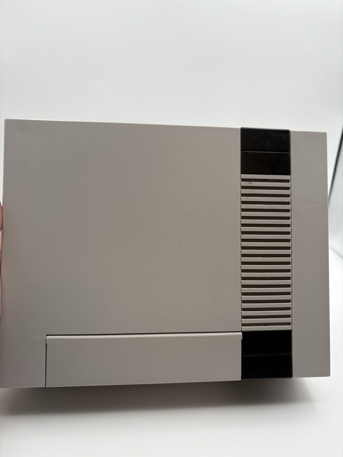 Nintendo NES Console Bundle W/ OEM Cables & Controller + Zapper & Mario DH CLEAN