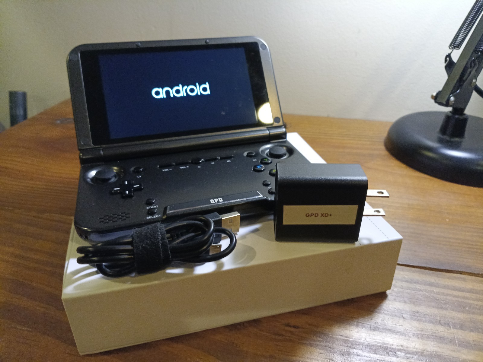 GPD XD Plus Portable Handheld Emulation Gaming Console with 32GB SD card Android
