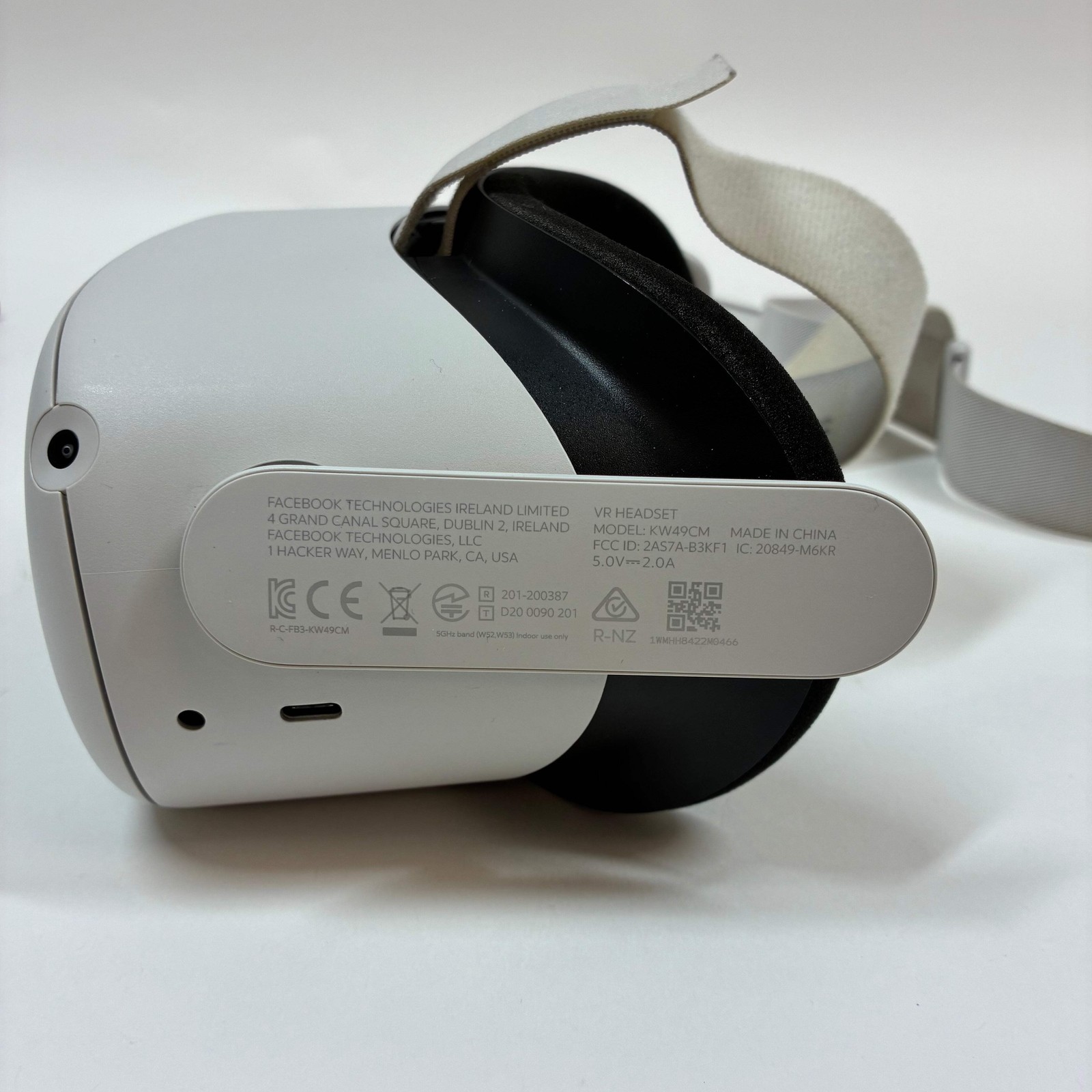 Broken Meta Quest 2 256GB Standalone All-in-One VR Headset KW49CM SCREEN BURN