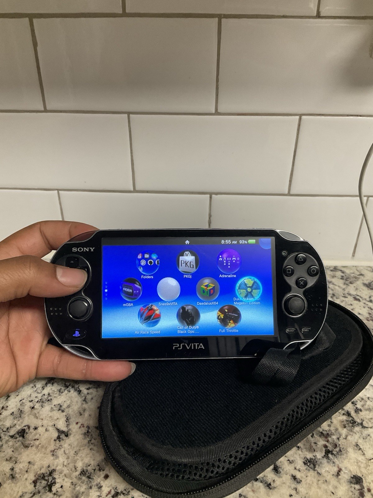 PS Vita PCH-1000 Sony Playstation Black Console with Charger Used and Tested