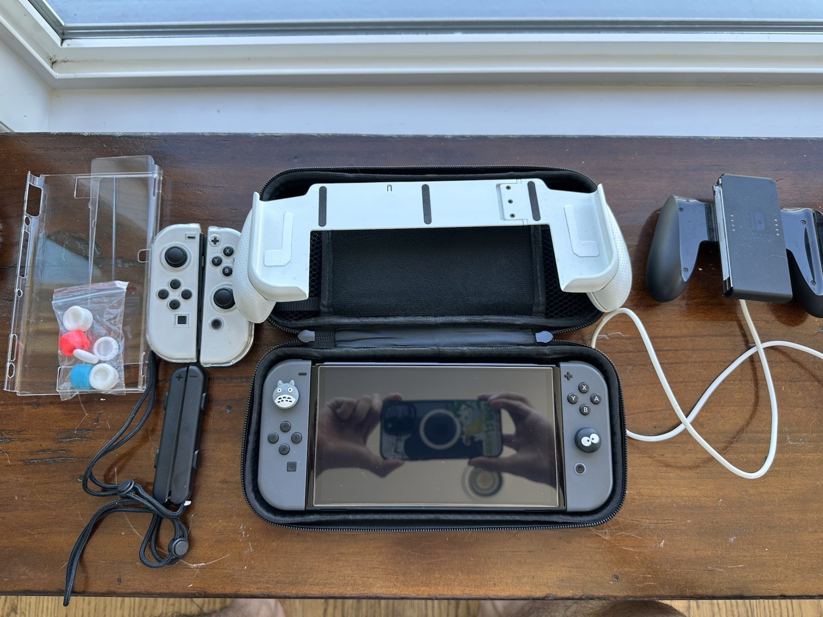Nintendo Switch OLED Bundle Model HEG-001