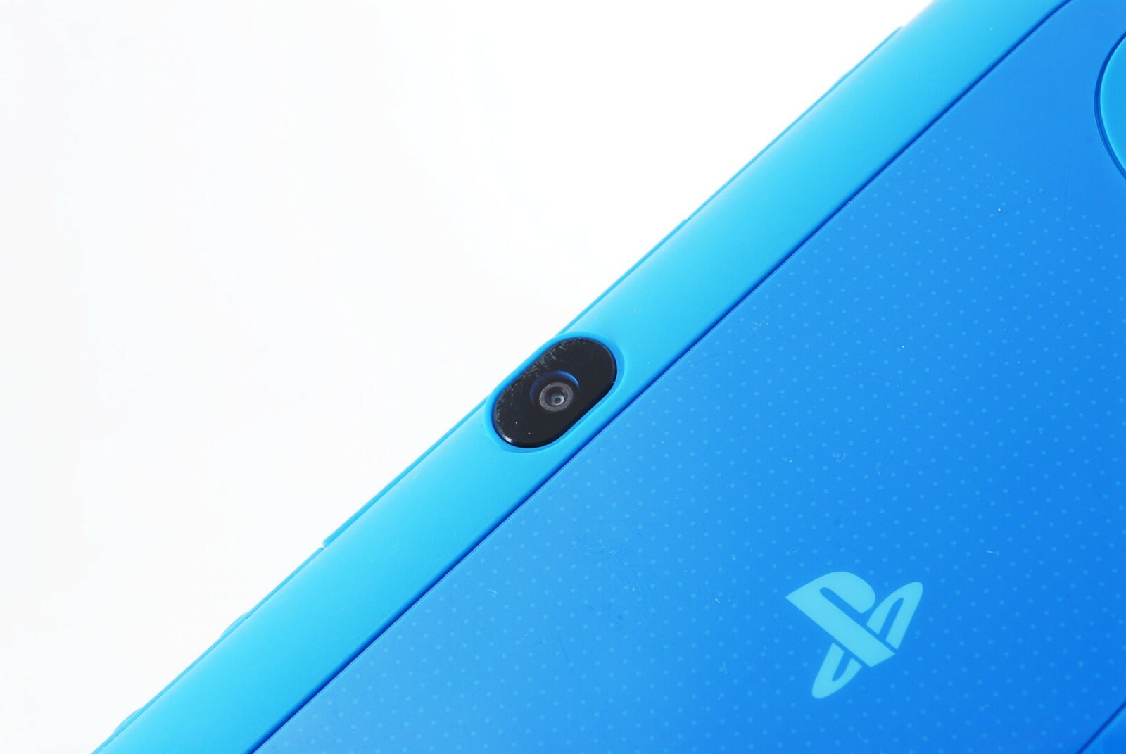 Sony PS Vita Aqua Blue PCH-2000 w/ Charger and Box From Japan