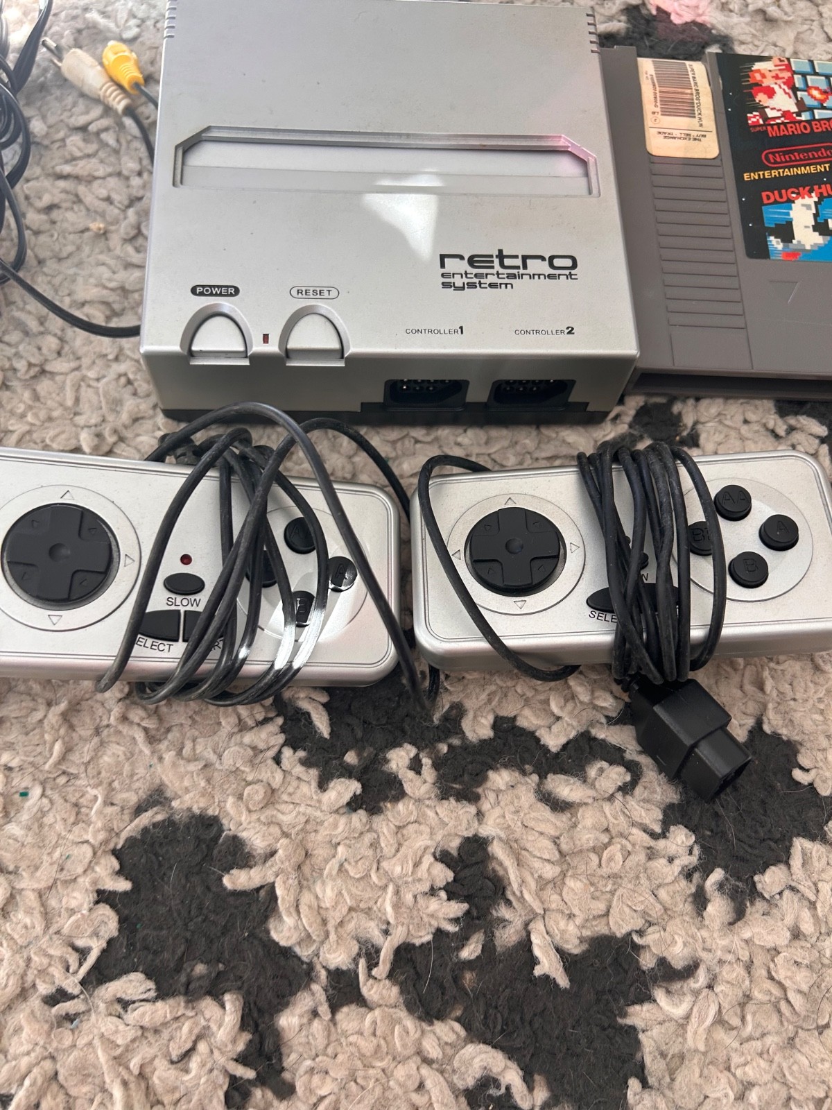 Retro-Bit Retro Entertainment System Silver & Black Console