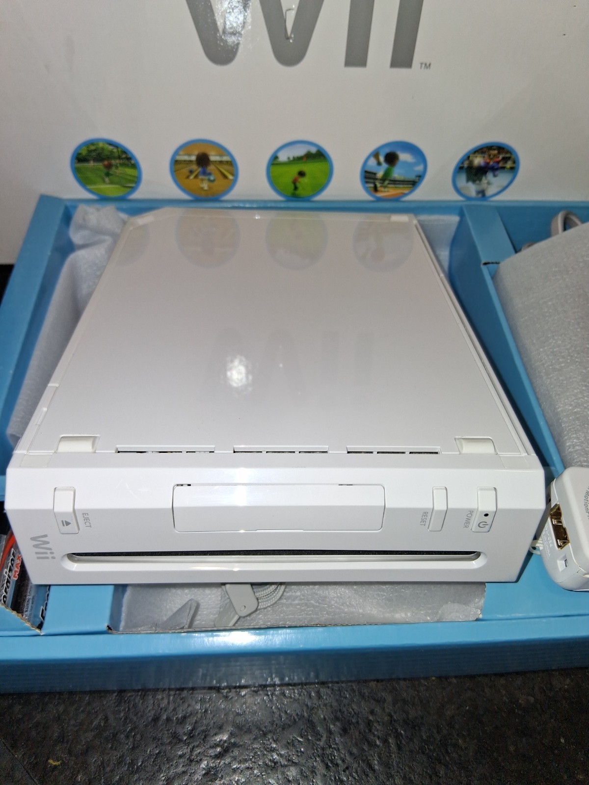 Nintendo Wii Sports Console Bundle In Box Complete Tested