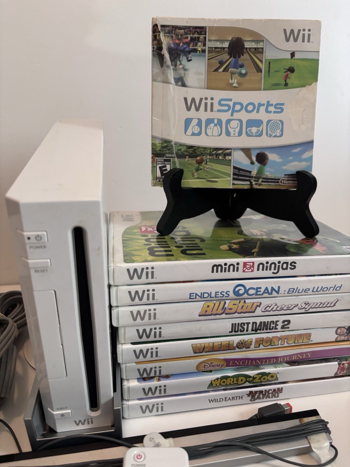 Nintendo Wii Sports RVL-001 CONSOLE SYSTEM Bundle TESTED Controller GAMES LOT