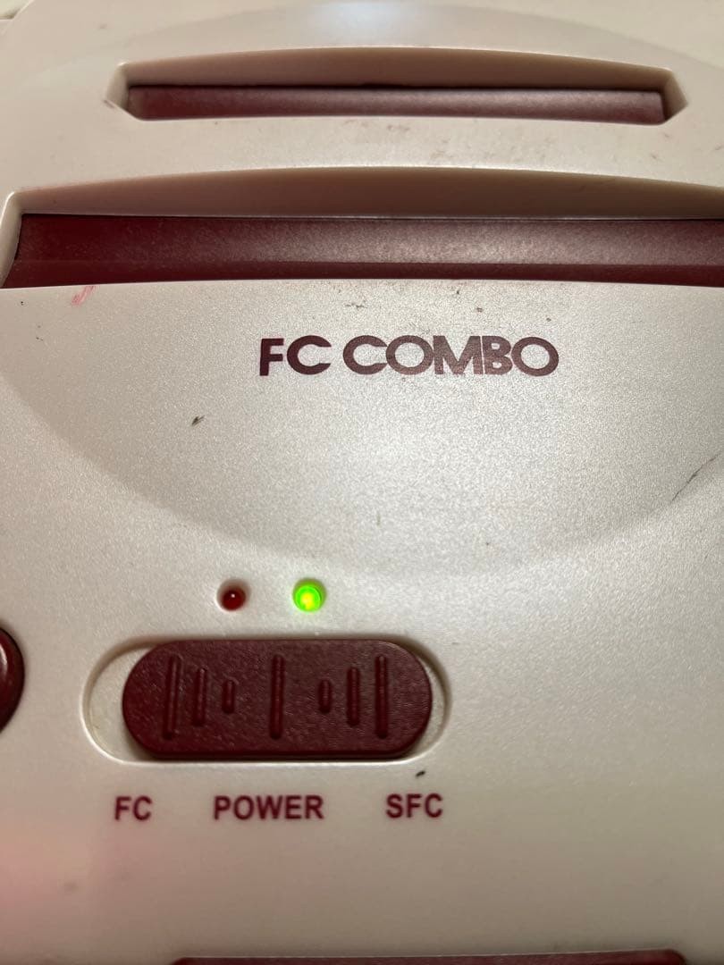 FC COMBO Console Retro Game System Tested for Power Only Rare Model Japan