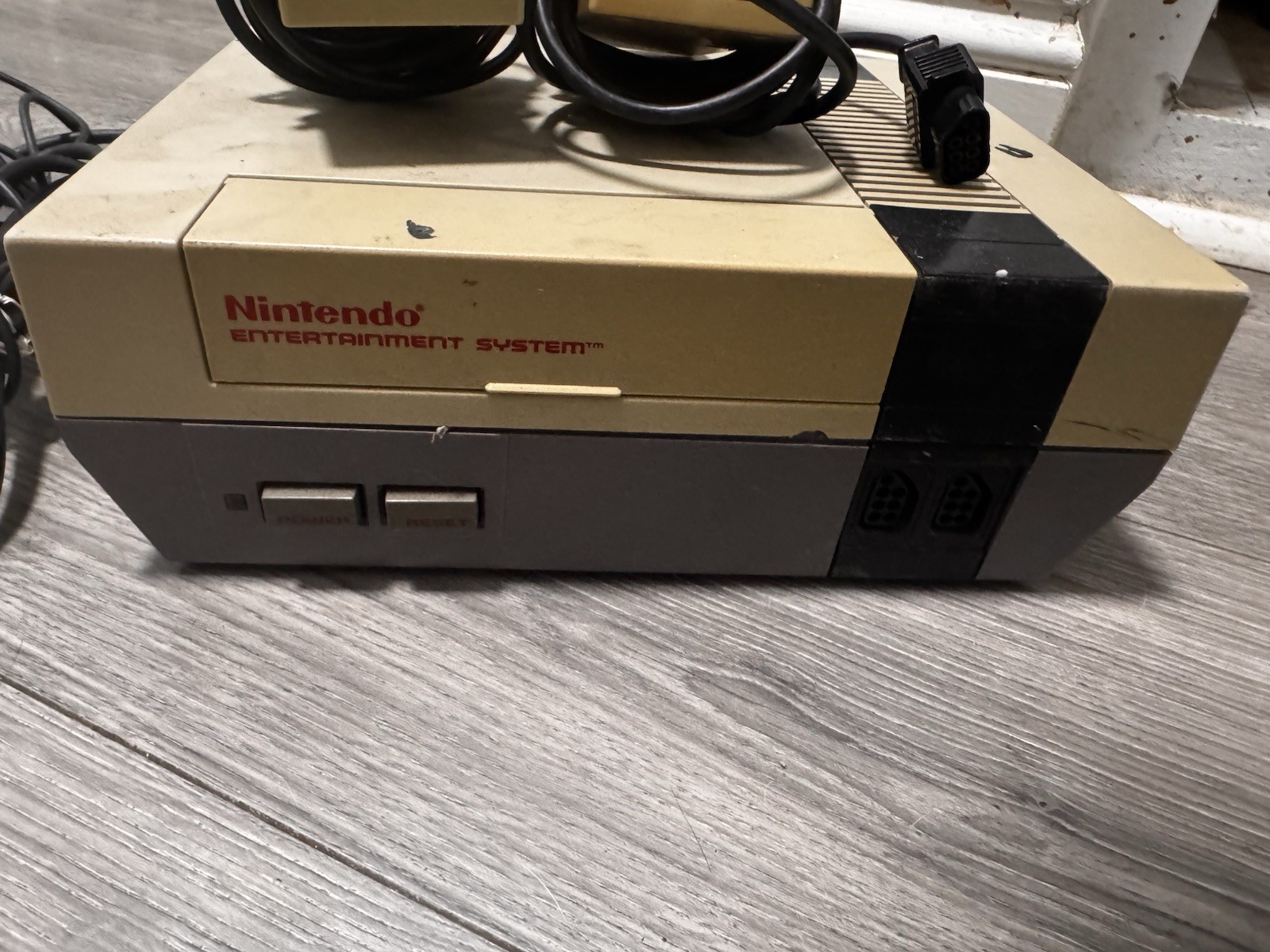 Nintendo NES Gray