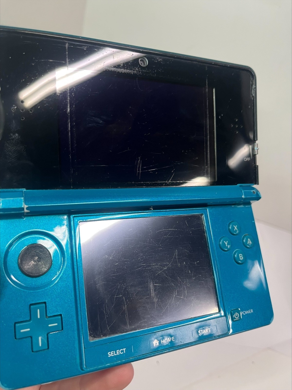 FOR PARTS! Nintendo 3DS – Aqua Blue – Charging Port Broken – UNTESTED! (B387)