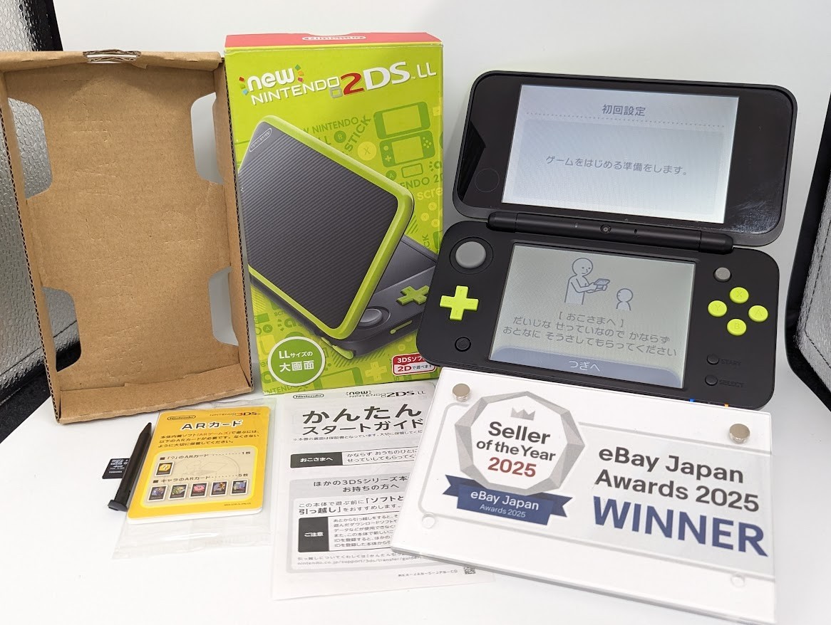 B7098 Nintendo new 2DS console LL XL Black x Lime Japan w/box pen manual