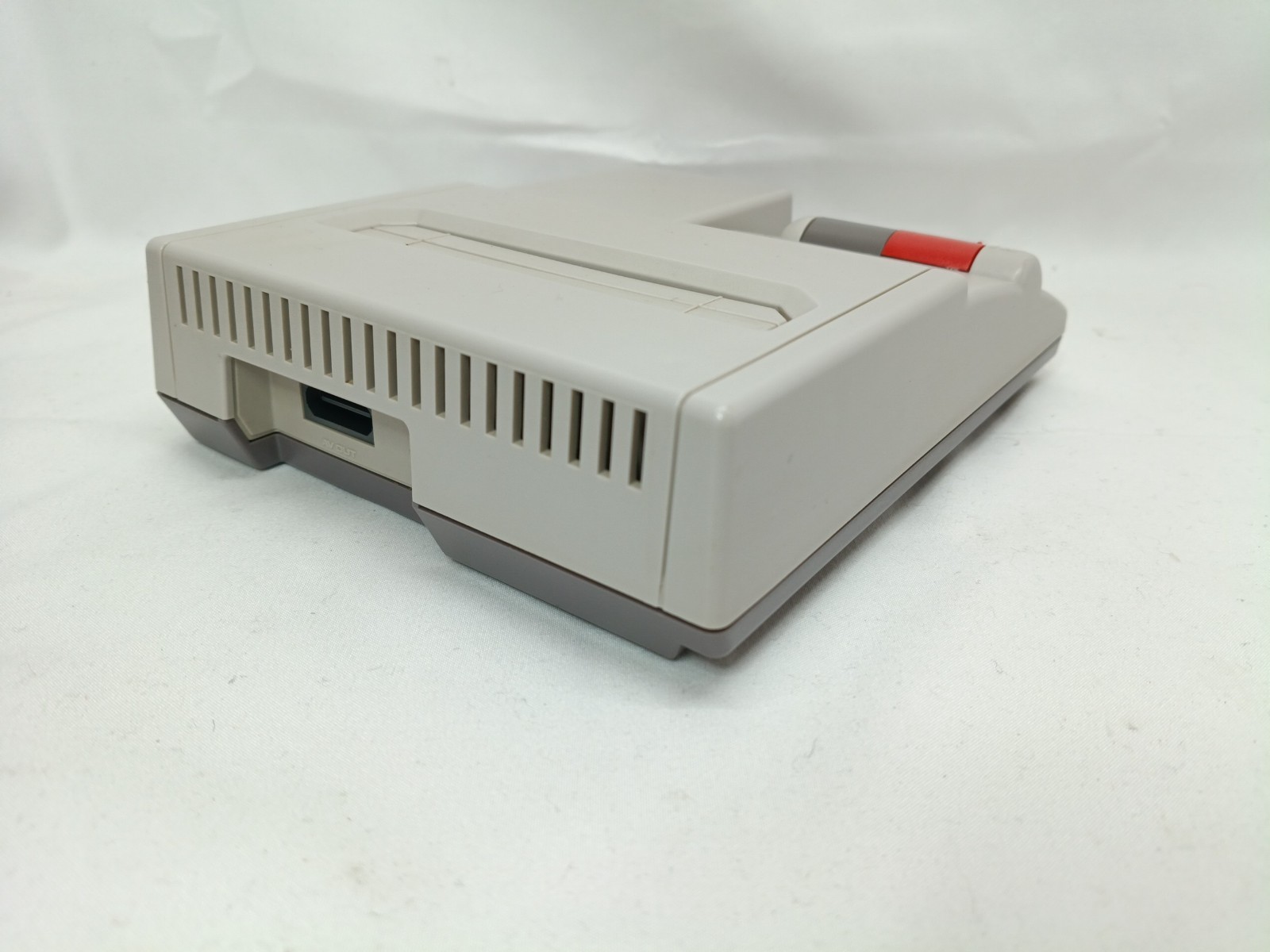 Nintendo AV Famicom Console +Super Mario 1,2,3 (USA), New Famicom NTSC-J Tested