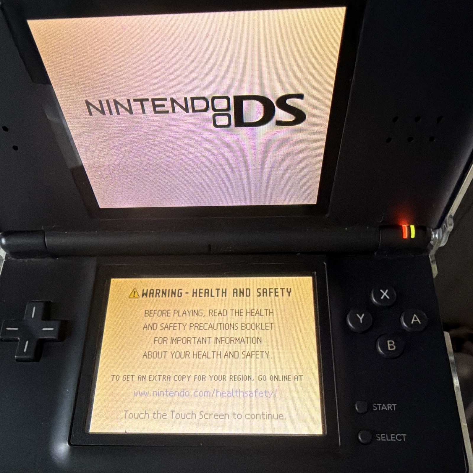 Nintendo DS Lite Handheld System Blue/Black Touchscreen NTSC-U/C USG-001