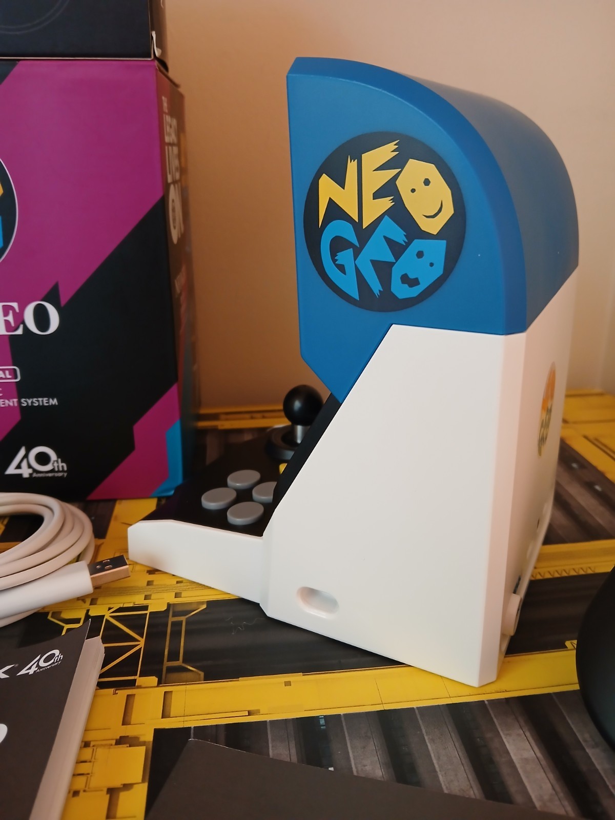 NEO GEO Mini International SNK 40th Anniversary Bundle [Please Read Description]