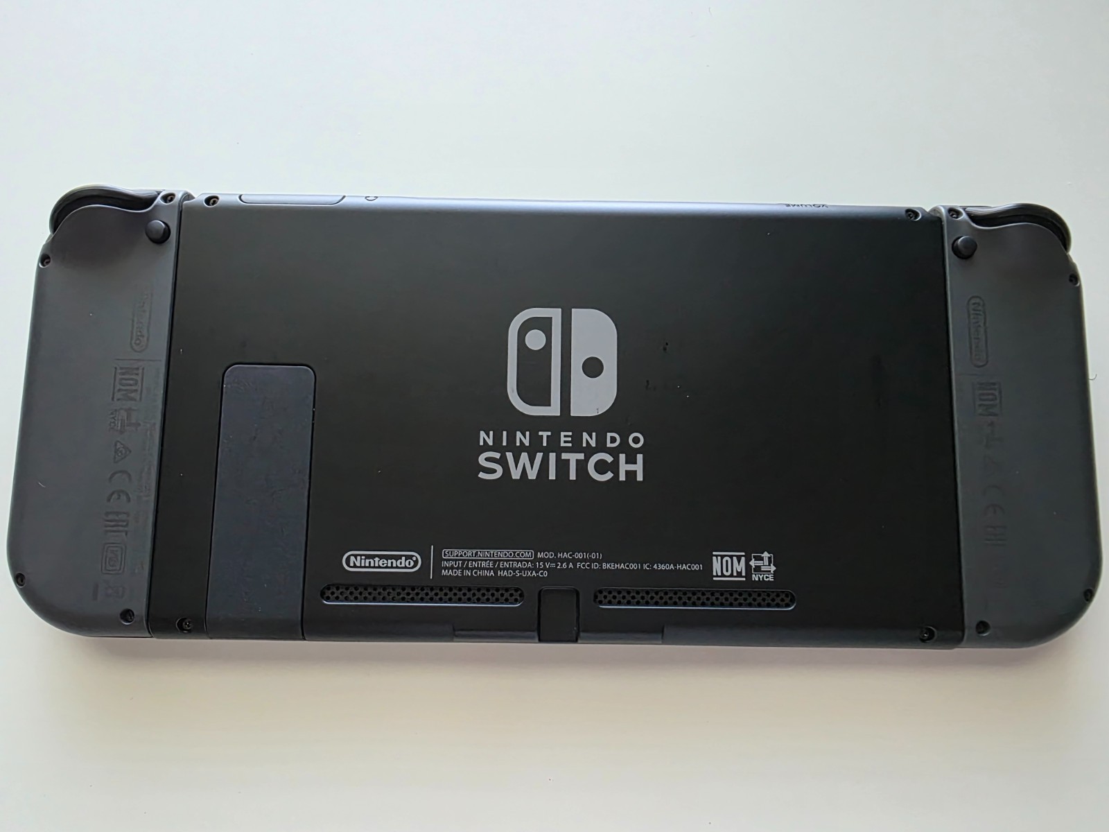 Nintendo Switch HAC-001(-01) 32GB Console with Gray Joy‑Con (Adult Owned)