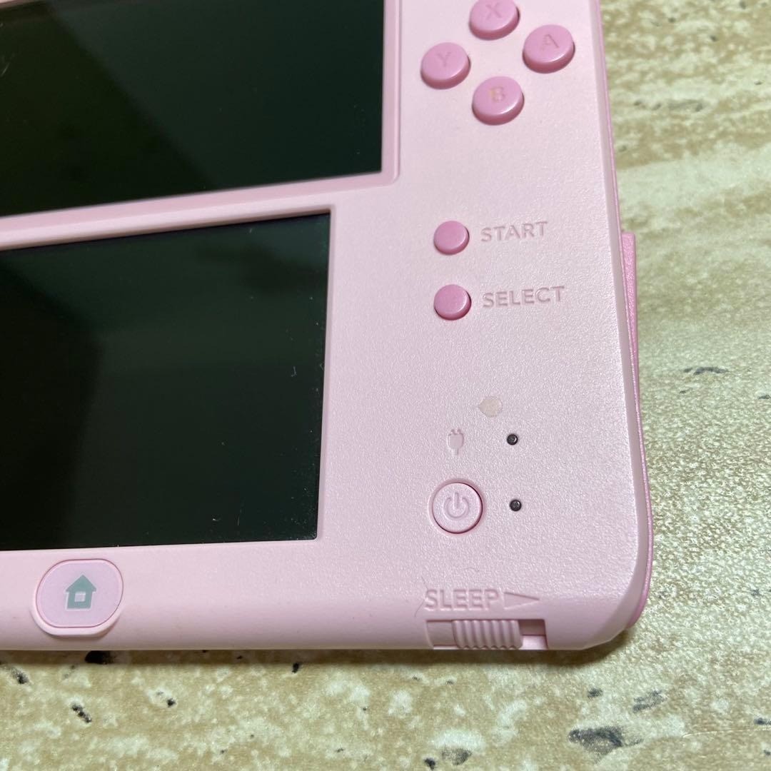 Nintendo 2DS Pink Console Complete Set 6831