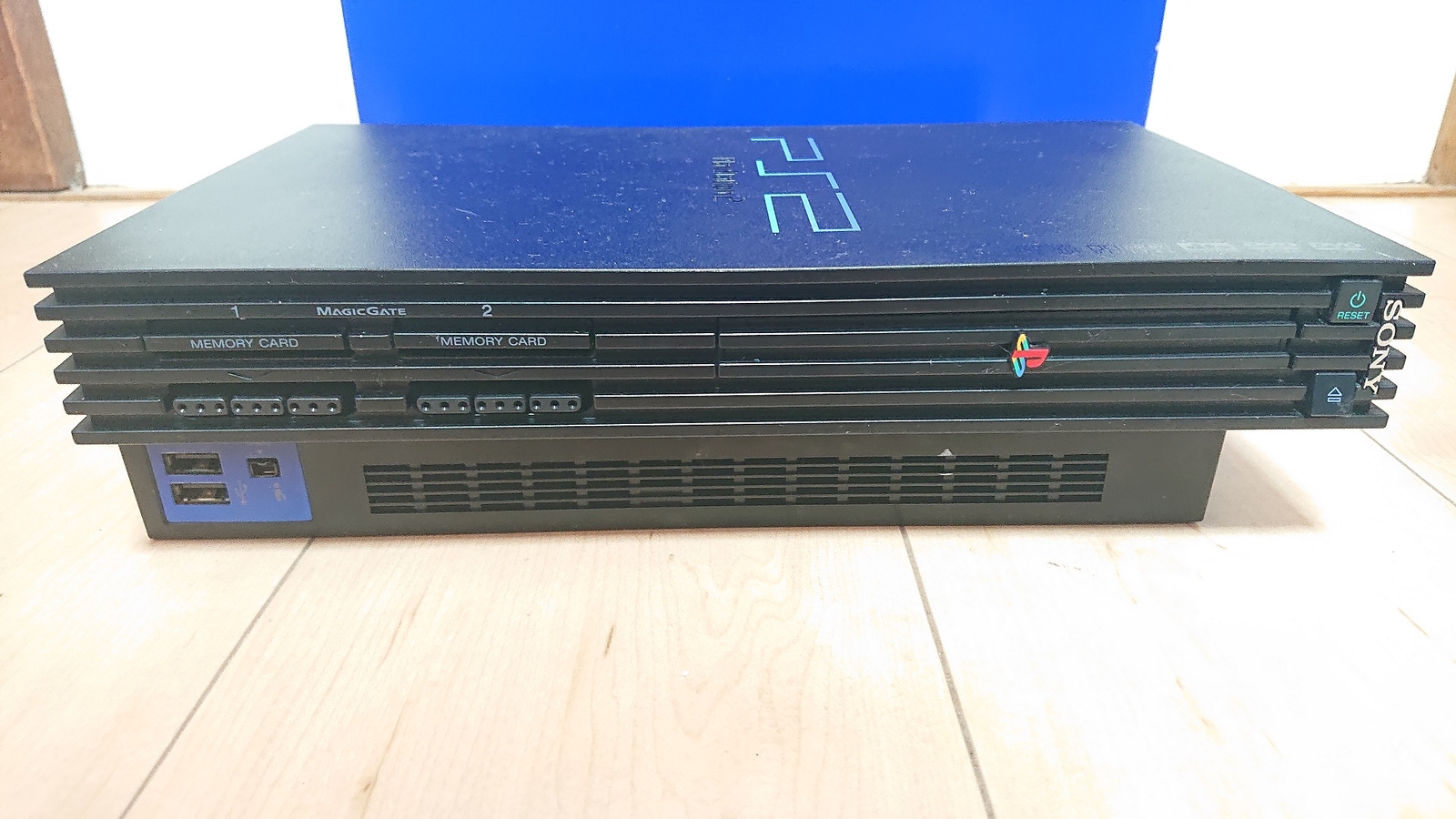 PS2 Sony PlayStation2 Console In Original Box 3software