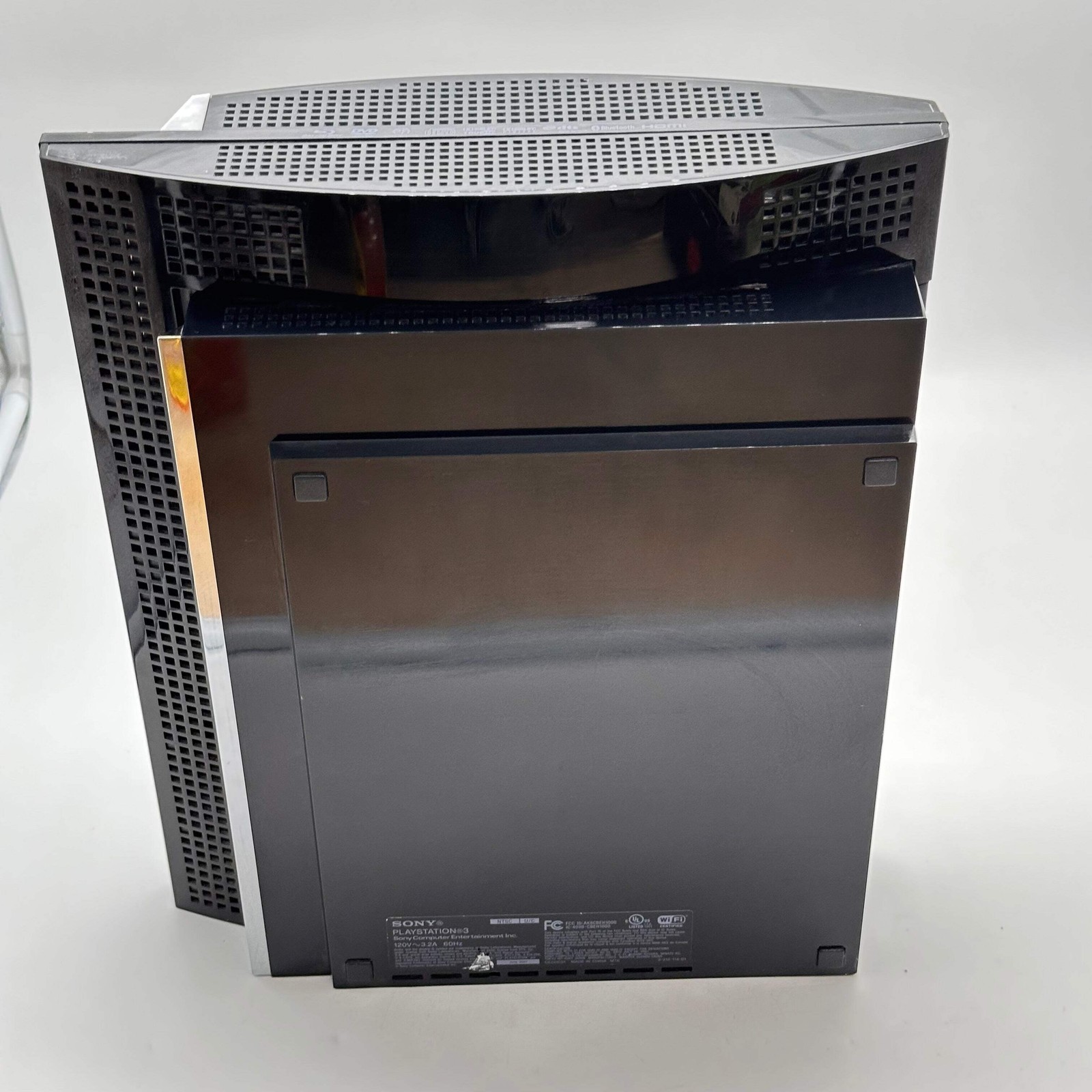 Sony PlayStation 3 Backward Compatible CECHE01 80GB
