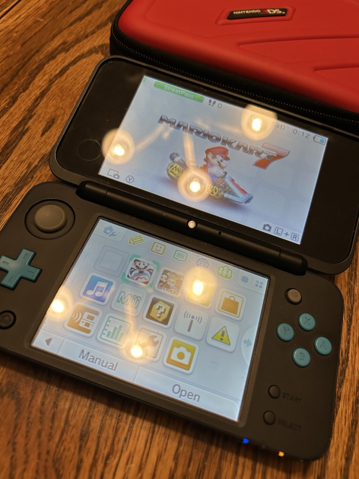 Nintendo 2DS XL Handheld Console w Mario Kart 7 Black/Turquoise Kirby Smash Case
