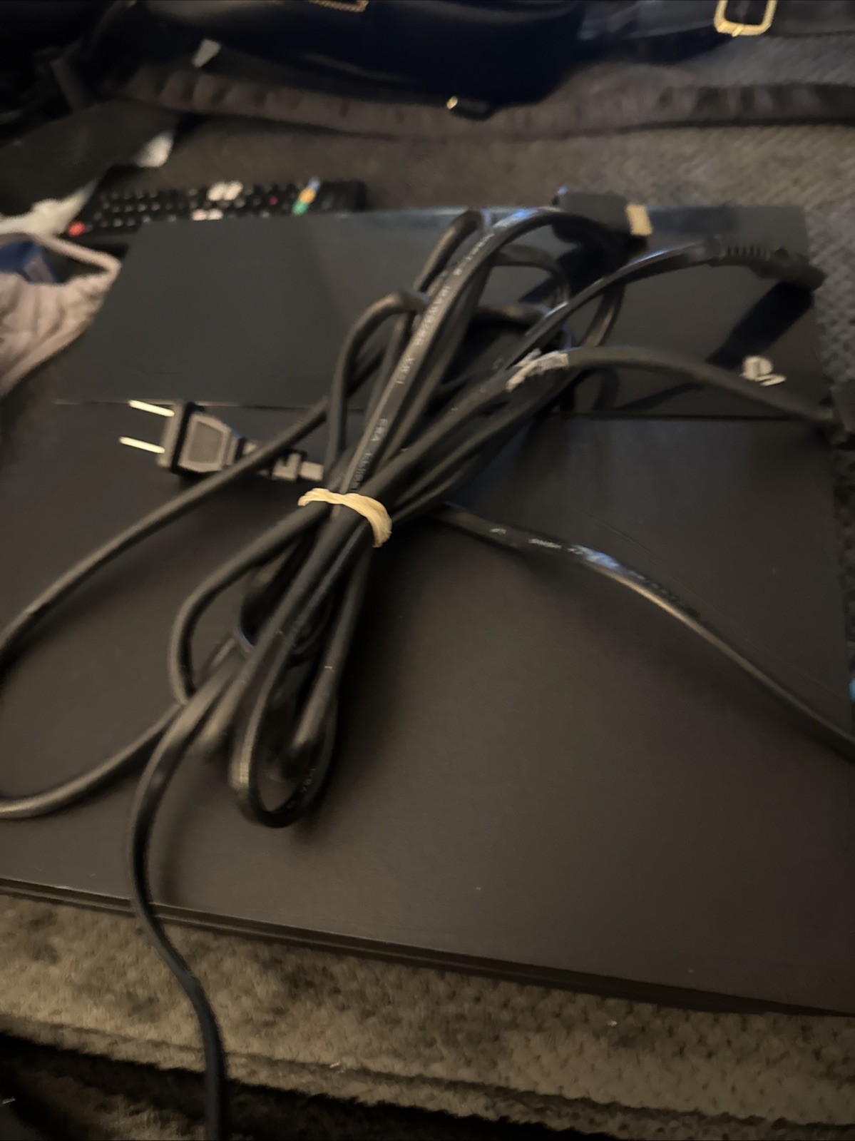 SONY PS4 SYSTEM ONLY CUH-1001A 500GB WITH POWER CORD AND CABLE