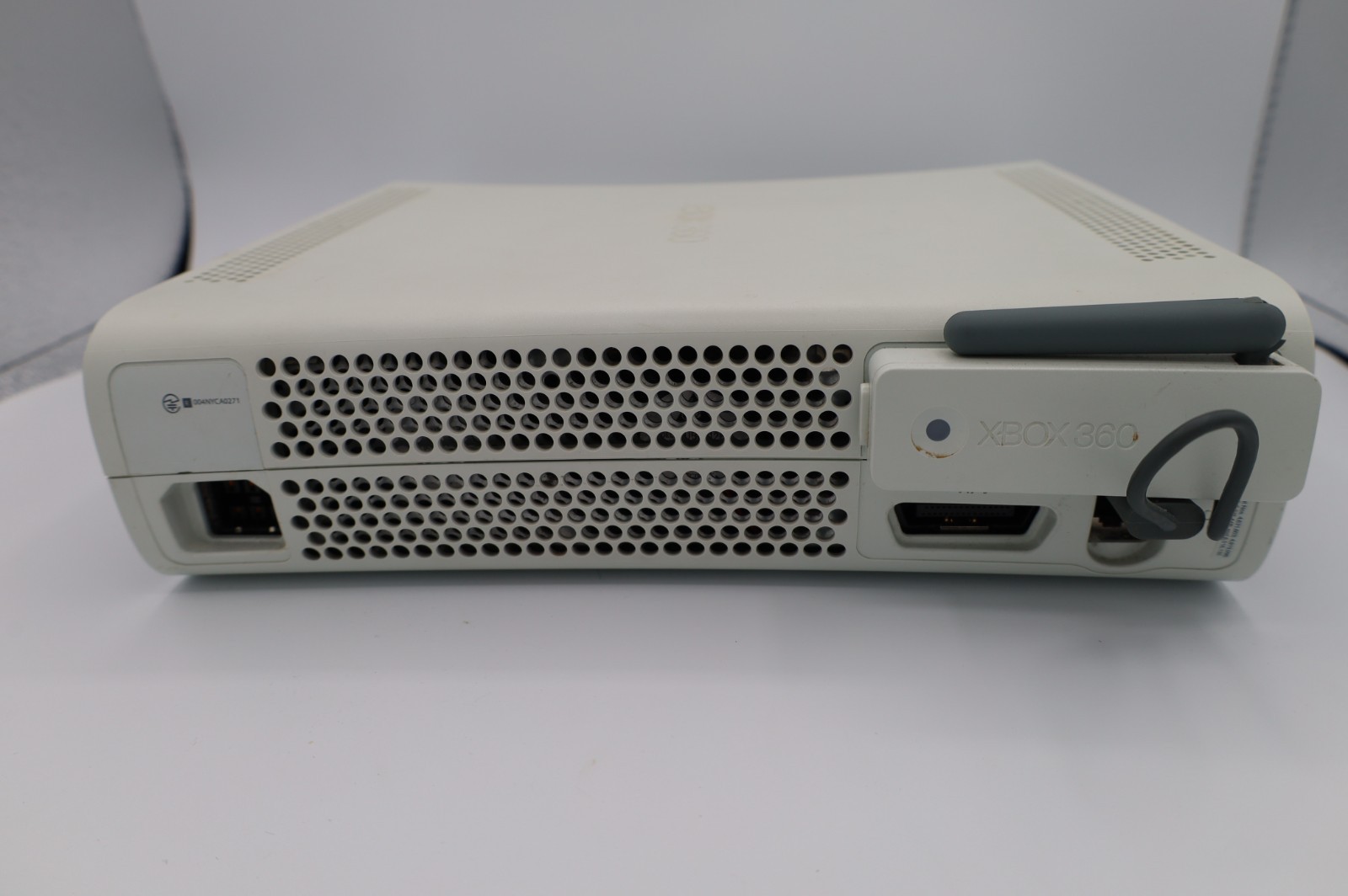 Microsoft Xbox 360 Pro 20GB Console – Matte White