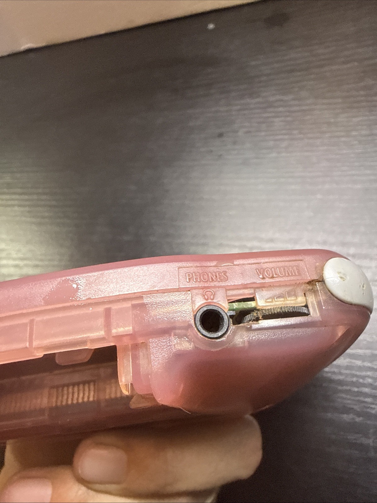 •Cosmetically Flawed•Fuchsia Pink Nintendo Game Boy Advance System