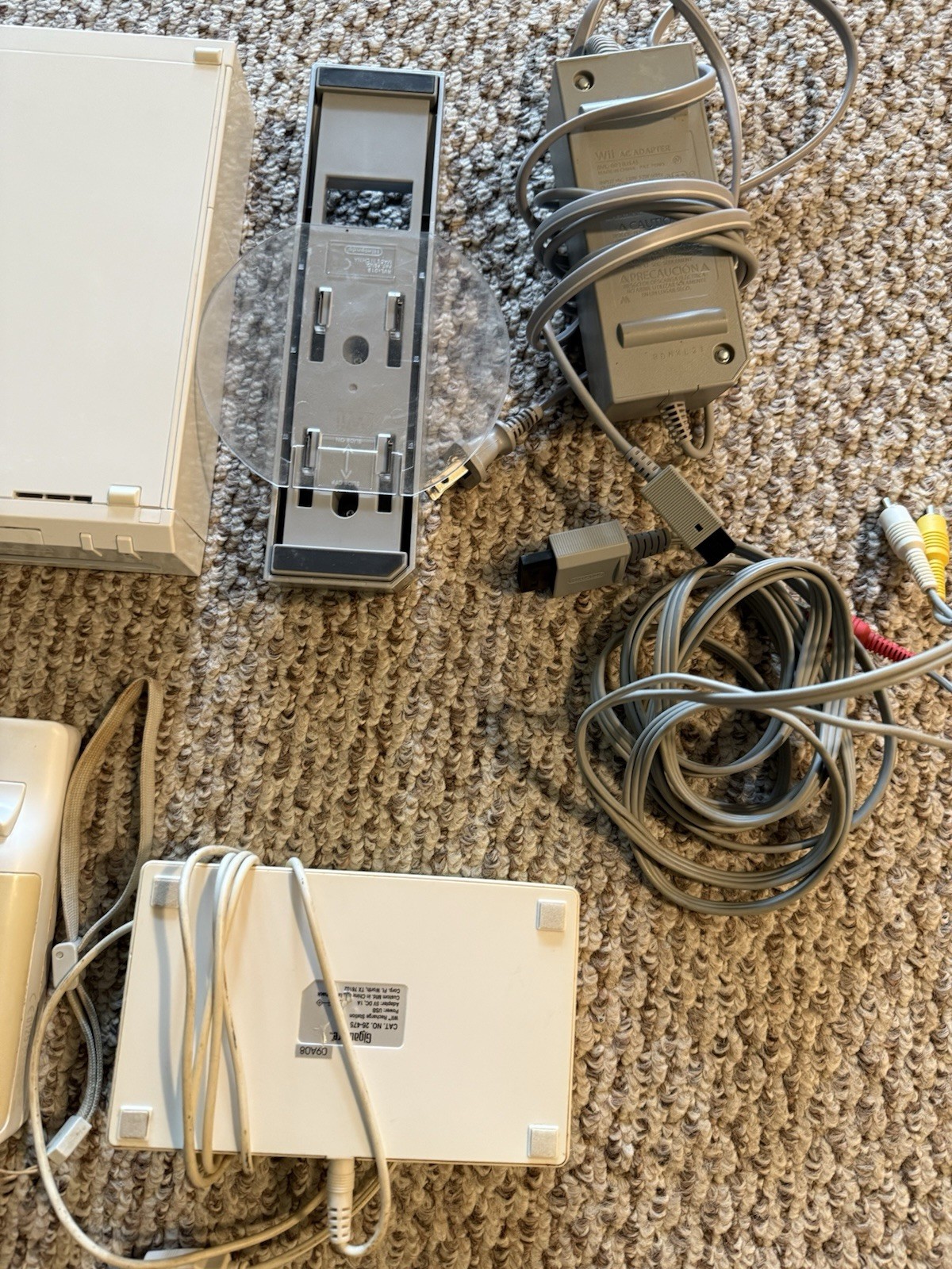 2 Lot Nintendo Wii Console RVL 001 Lot 2 Wii Remotes, Wires, 8 Games + More