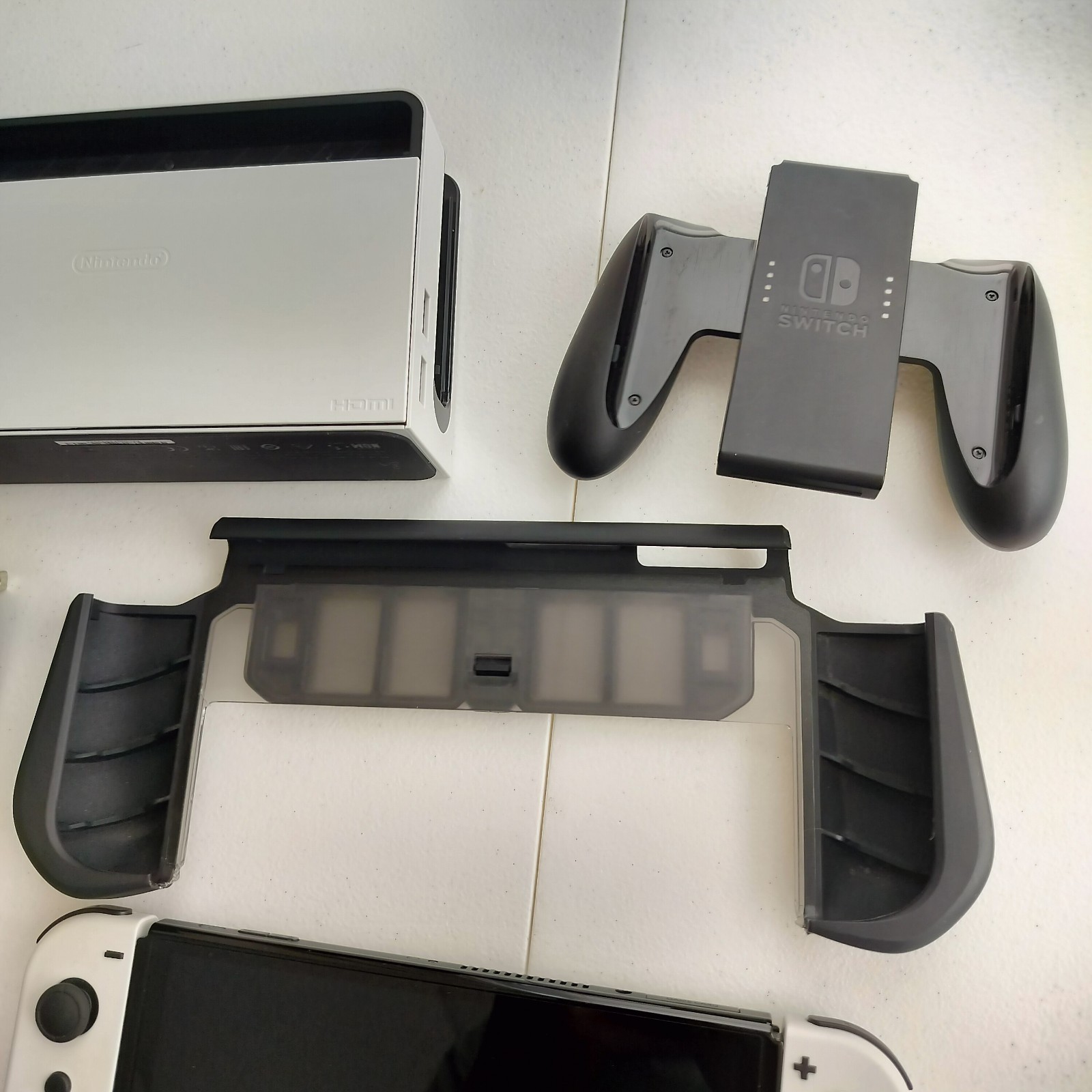Nintendo Switch OLED HEG-001 64GB White + Dock And Accessories + Excellent Shape