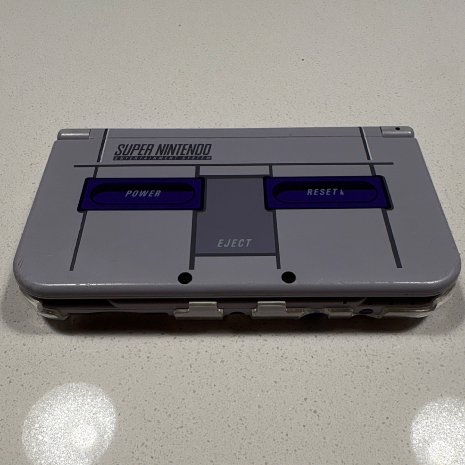 Nintendo New 3DS XL SNES Edition Gray Purple Handheld Console w/ Charger