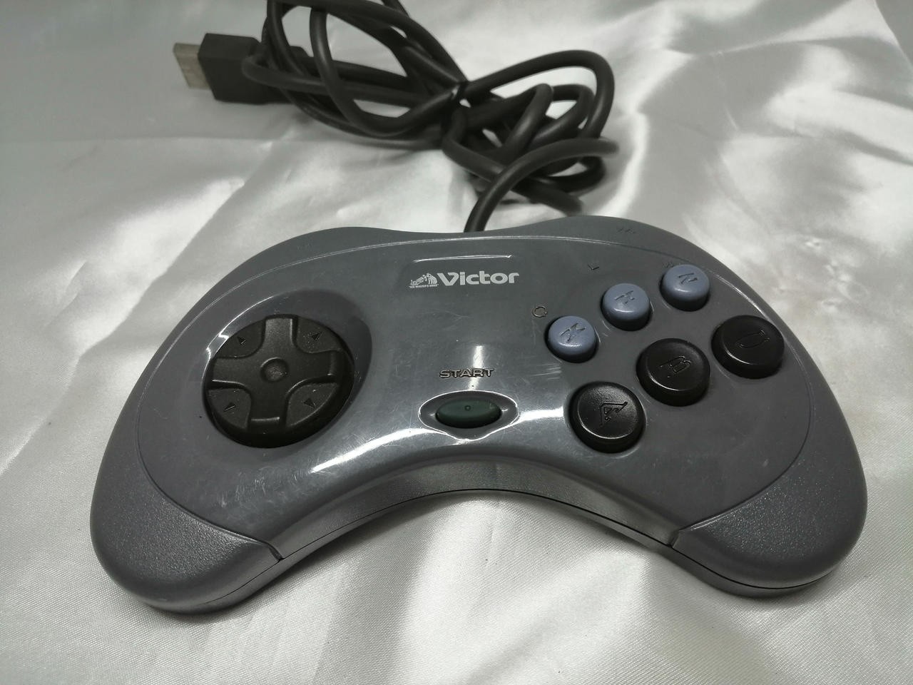 V Saturn Model RG JX1 VICTOR