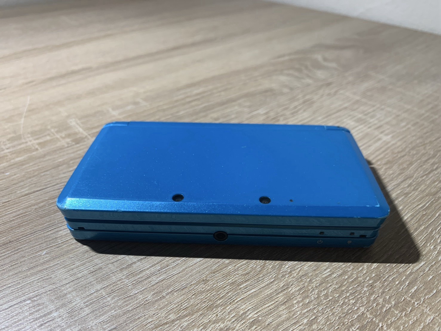 1484 Nintendo 3DS Light Blue For Parts