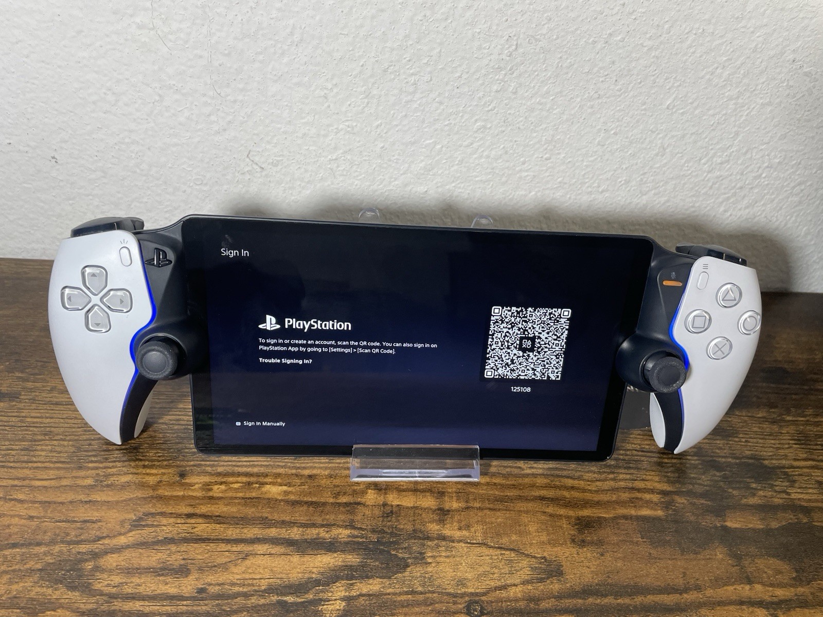 Sony PlayStation Portal Remote Play Handheld for PS5 CFI-Y1001 White TESTED READ