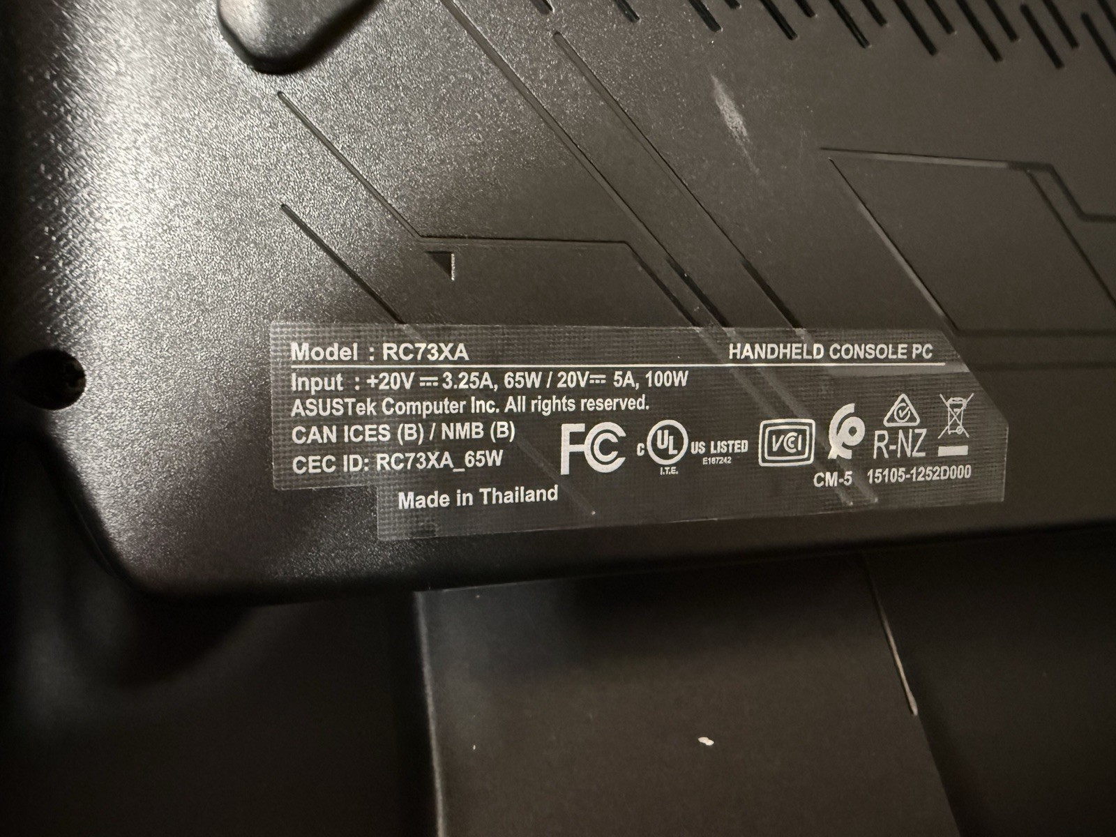 ASUS ROG Xbox Ally x AMD Ryzen AI Z2 Extreme 7″ FHD 120Hz Handheld